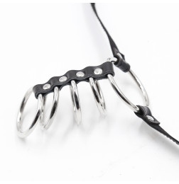 Регулируемый кожаный пояс целомудрия с металлическими кольцами для члена  Captivating