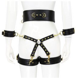 Портупея – кожаный ремень, наручники и фиксаторы на бёдра Get lost!