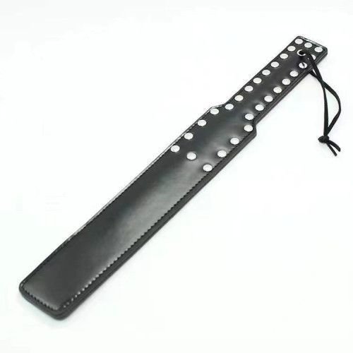 Шлепалка черная с заклепками Magnum Rivet